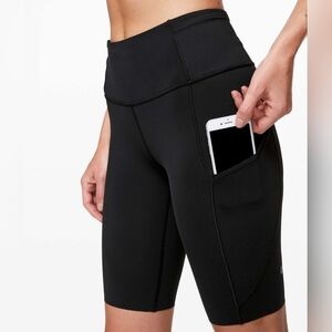Lululemon Fast And Free Short 10" Size 12 Black Biker Shorts